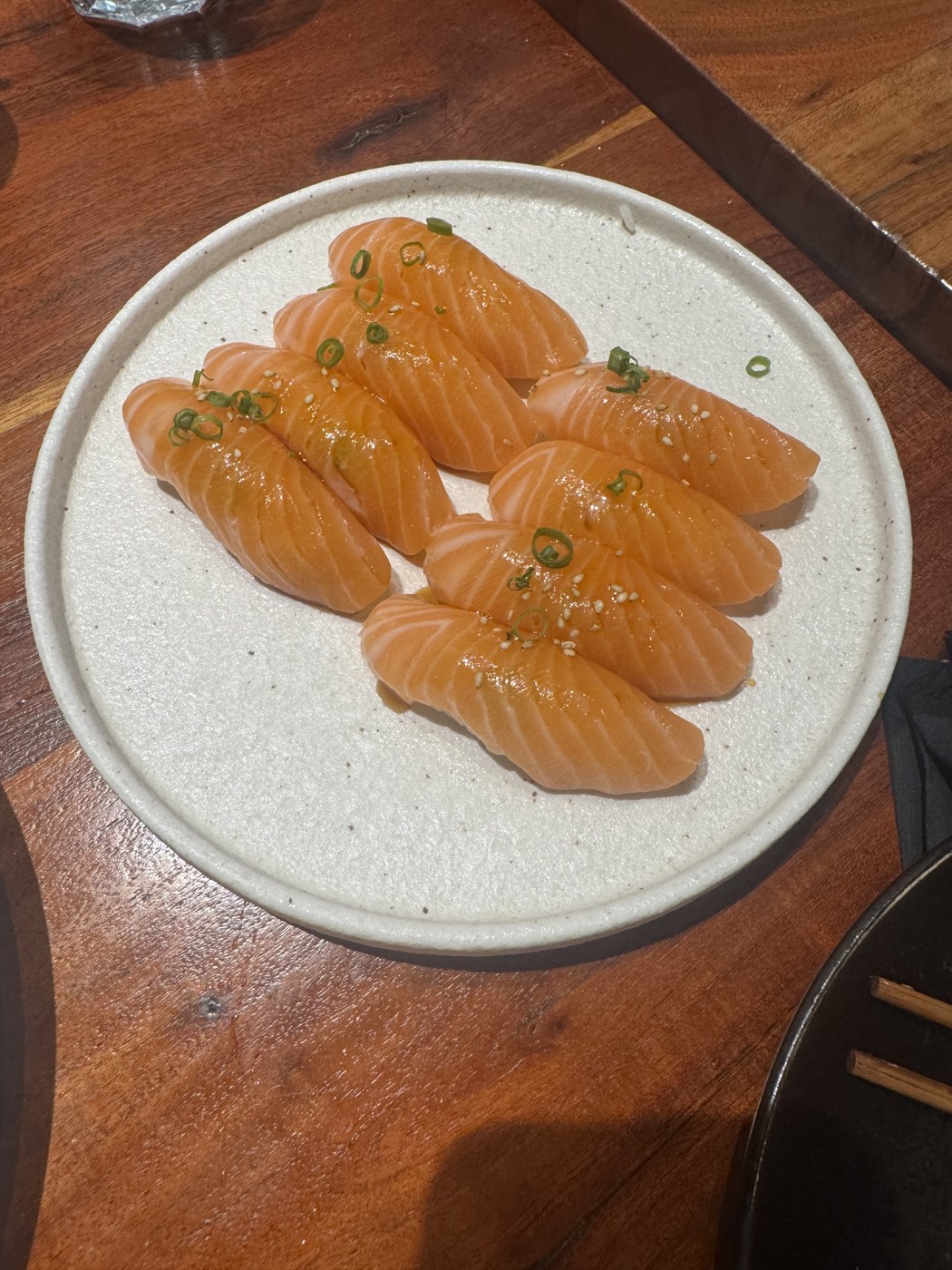 Salmon nigiri